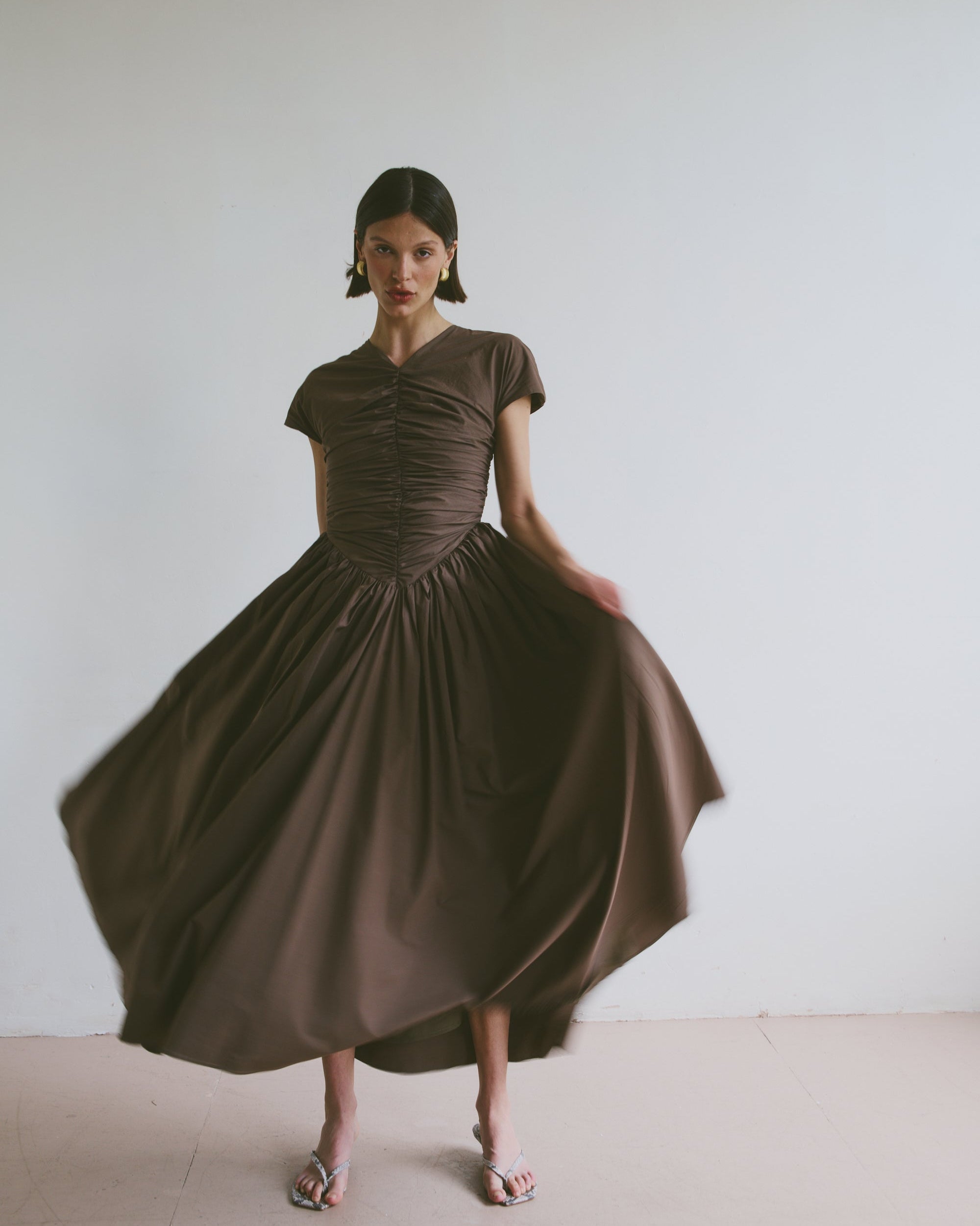 The Dahlia Dress in Walnut FUCHSIA SHAW