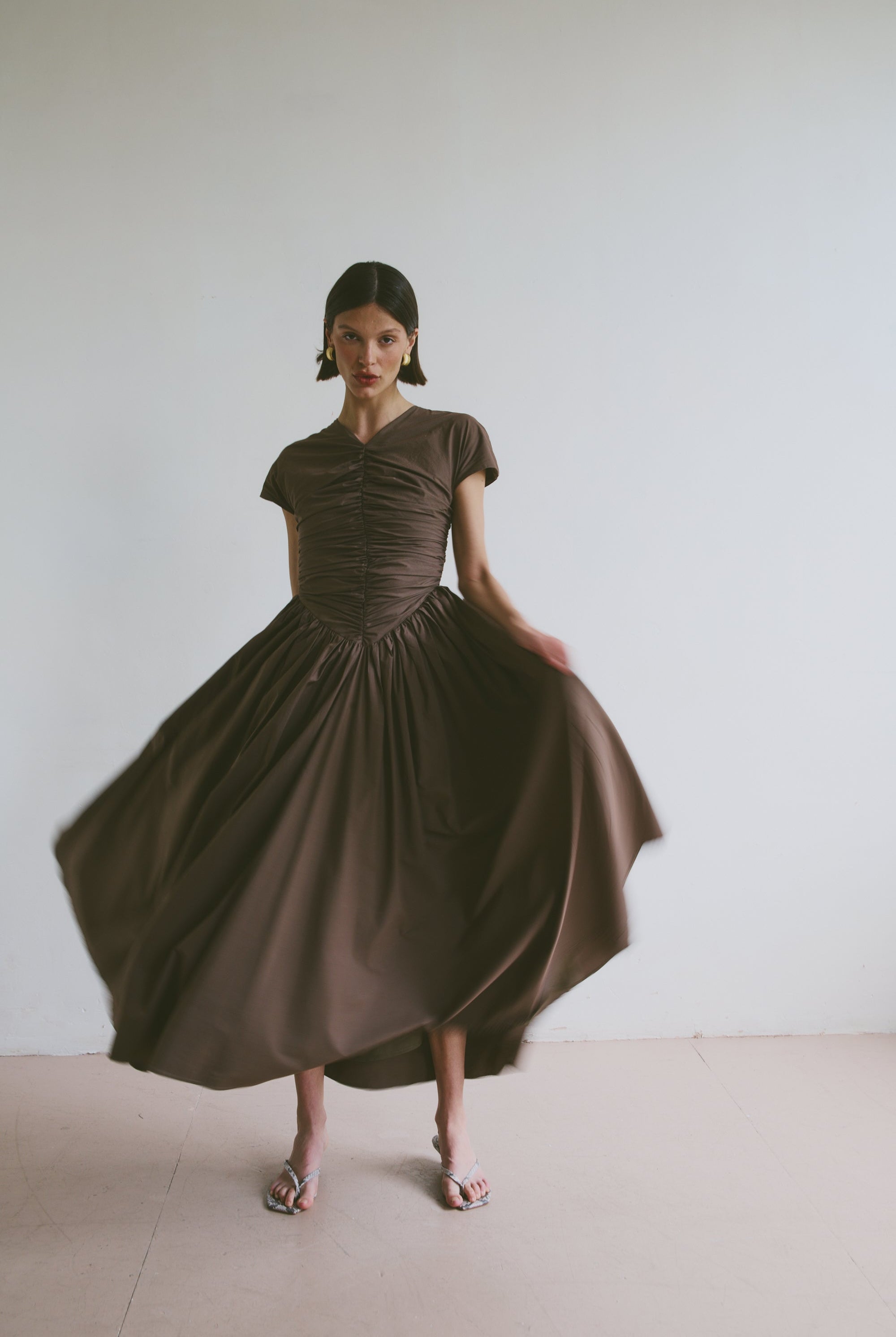 The Dahlia Dress in Walnut FUCHSIA SHAW