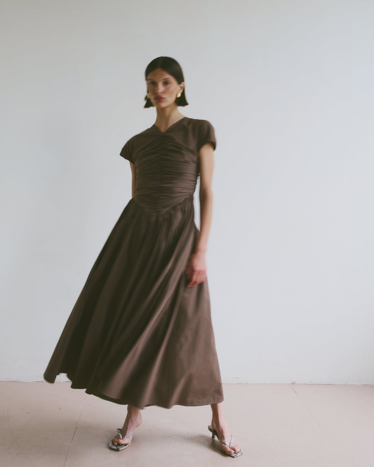 The Dahlia Dress in Walnut FUCHSIA SHAW
