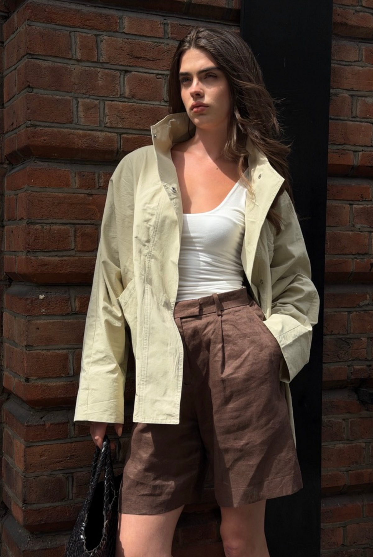 The Linen Leo Shorts in Walnut FUCHSIA SHAW