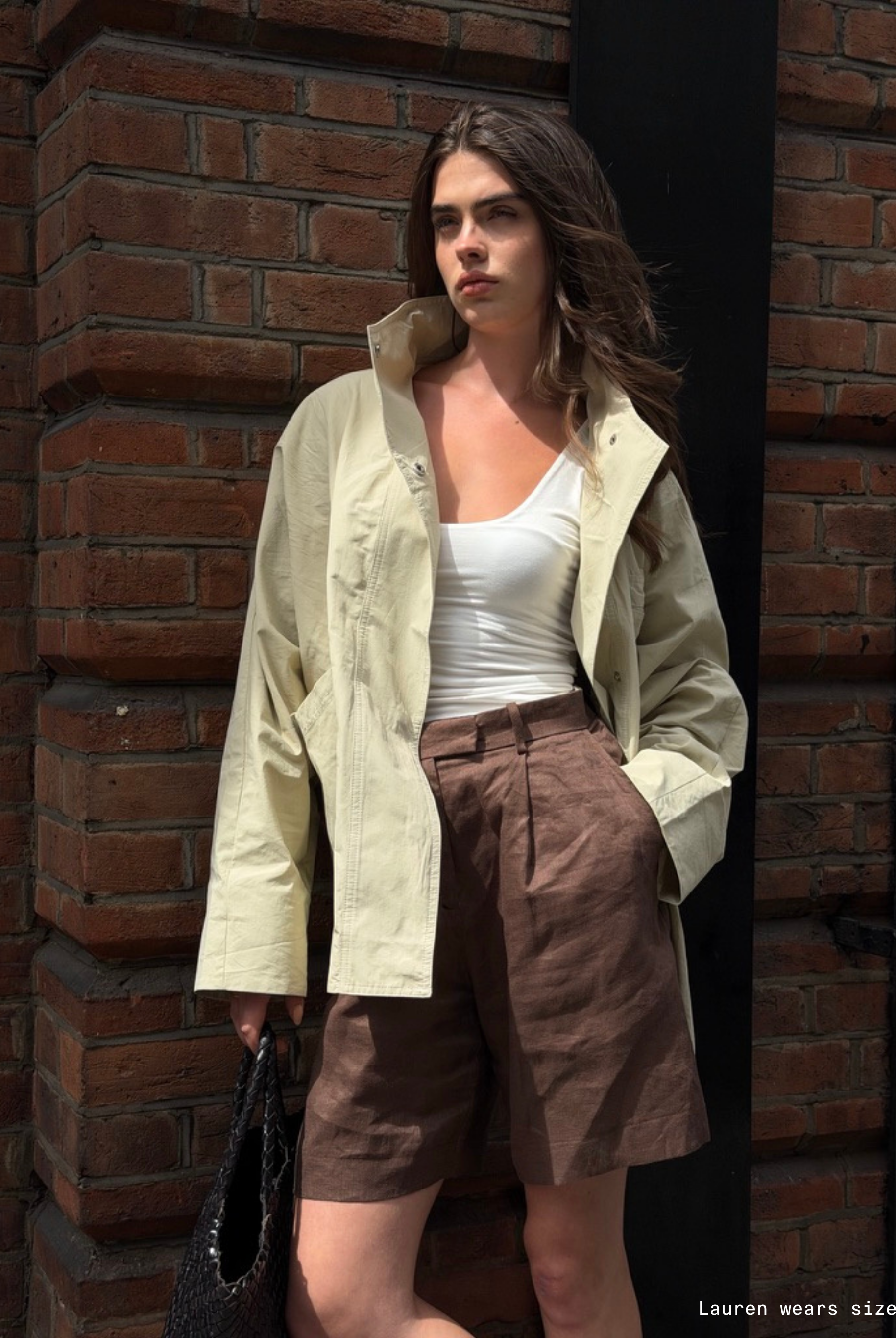 The Linen Leo Shorts in Walnut FUCHSIA SHAW