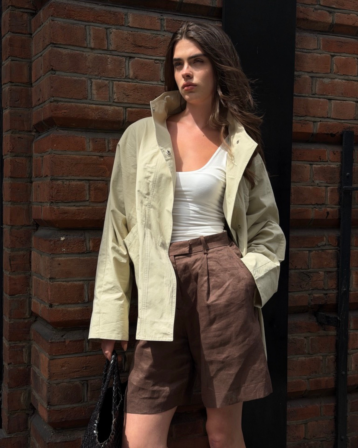 The Linen Leo Shorts in Walnut FUCHSIA SHAW