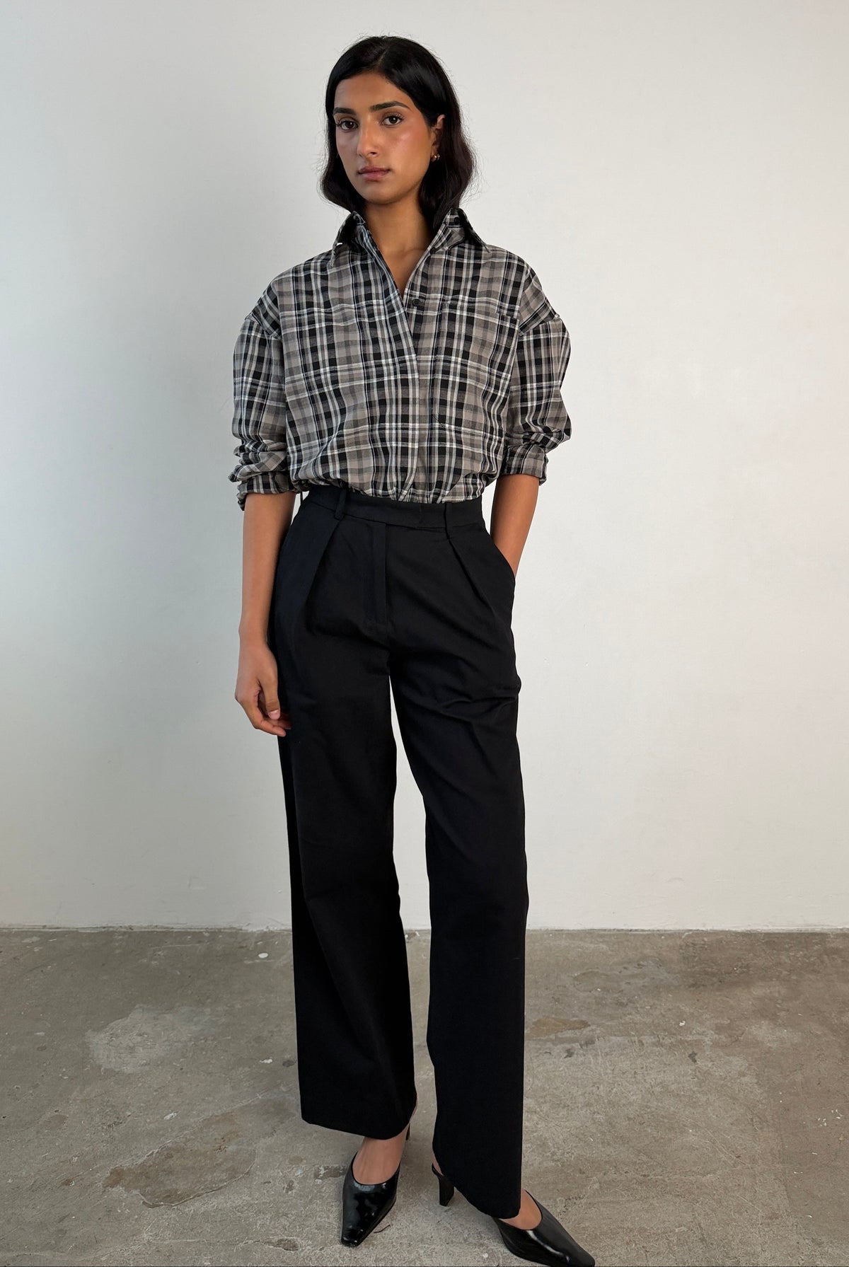 The Collette Shirt in Charcoal FUCHSIA SHAW