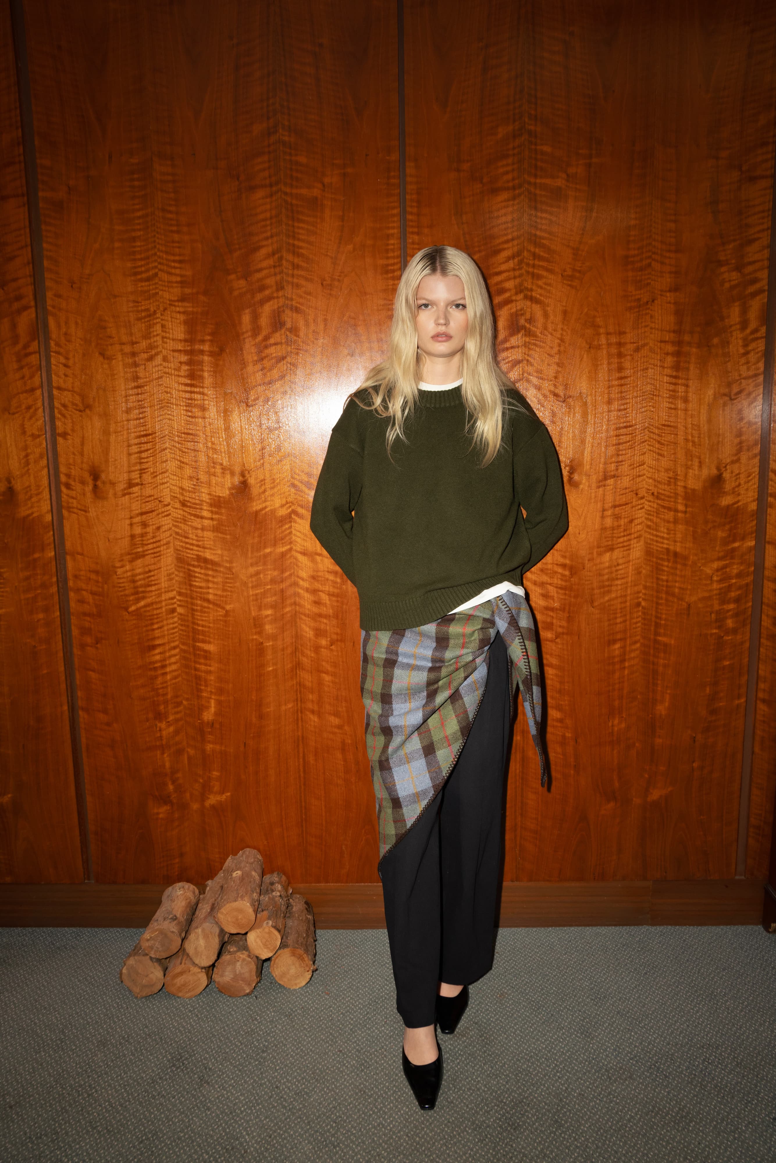 Wynn Forest Crew Neck Wool Jumper FUCHSIA SHAW