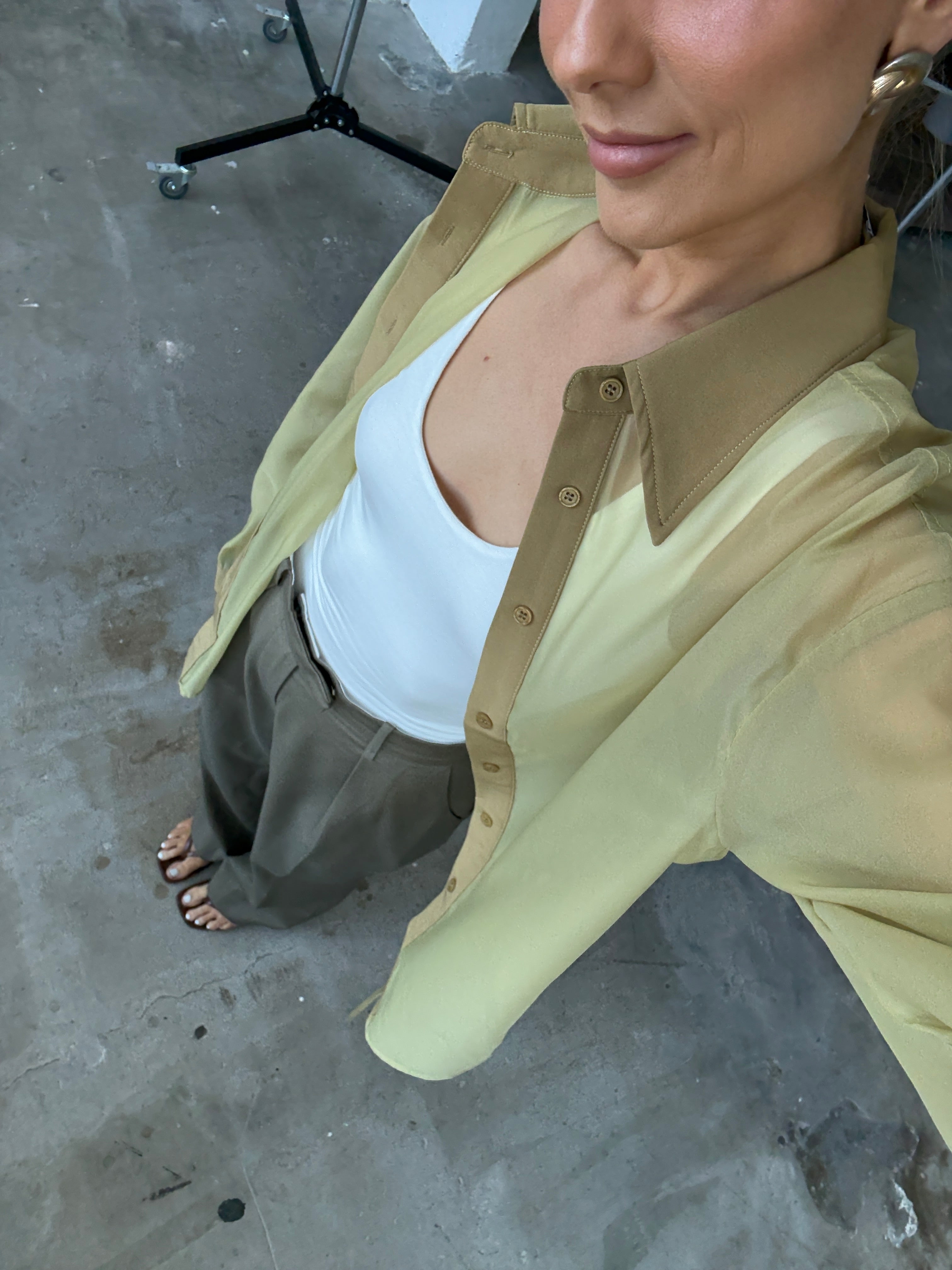 Romée Shirt in Sage FUCHSIA SHAW