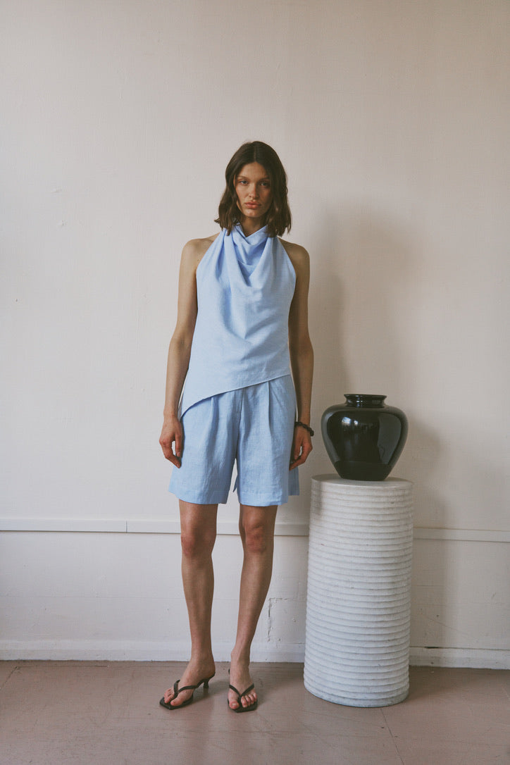 The Linen Leo Shorts in Blue FUCHSIA SHAW